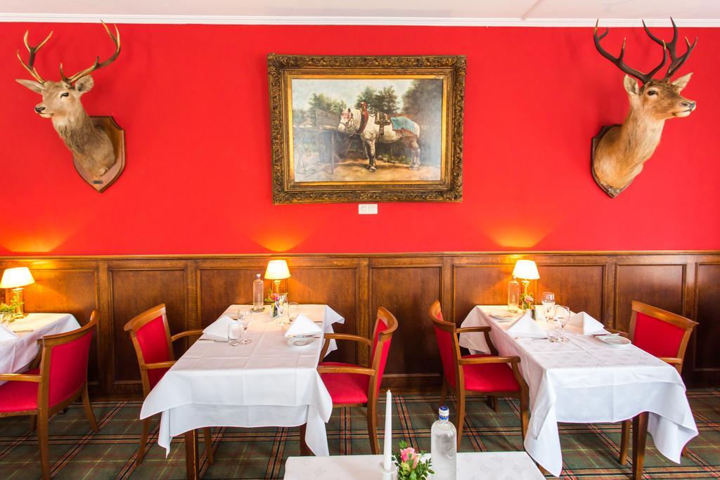 Hotel Cafe Restaurant De Gouden Karper Hummelo ภายนอก รูปภาพ