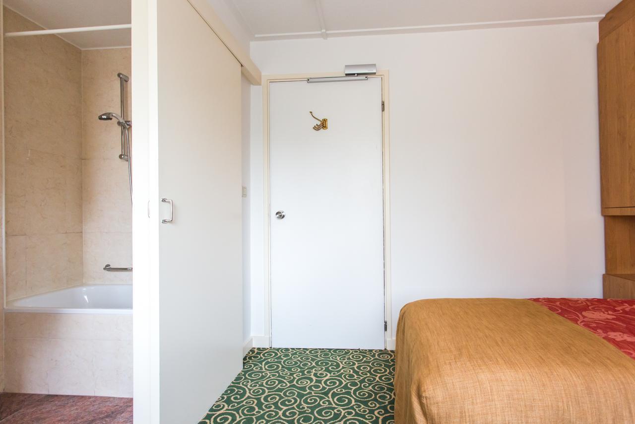 Hotel Cafe Restaurant De Gouden Karper Hummelo ภายนอก รูปภาพ